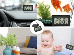 Panelový teploměr s LCD displejem