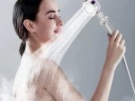 Úsporná rotační sprchová hlavice s ventilátorem 360°