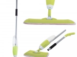 Inovativní skládací mop s rozprašovačem