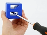 Magnetizér a demagnetizér pro drobné nářadí