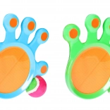 Chytací hra pro děti s rukou na suchý zip