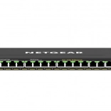 Neřízený gigabitový PoE+ switch NETGEAR s 16 porty